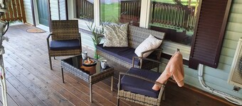 Well-equipped Beachside Cottage