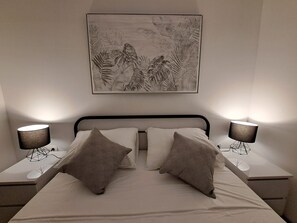 6 Schlafzimmer, Bügeleisen/Bügelbrett, Reisekinderbett, kostenloses WLAN