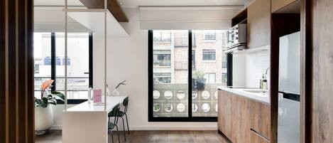 Herdplatte, Wasserkocher mit Kaffee-/Teezubehör