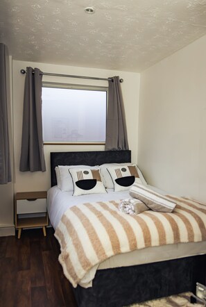 3 dormitoris, wifi gratuïta i roba de llit 