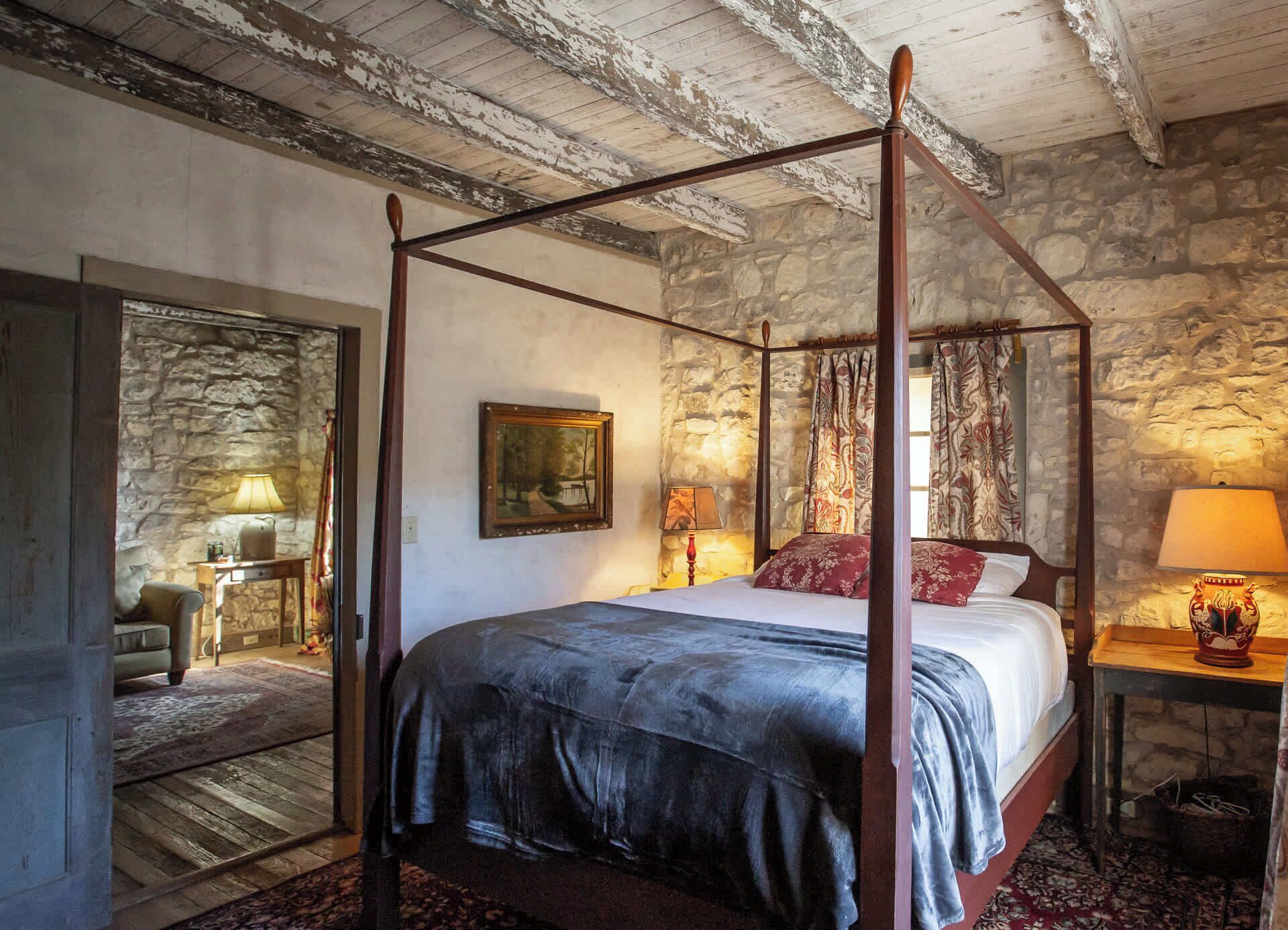 2 slaapkamers, een bureau, wifi, beddengoed