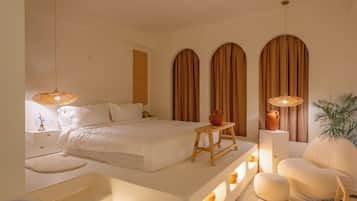 Presidential Suite | 1 bedroom, individually decorated, individually furnished, desk