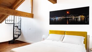 1 bedroom, iron/ironing board