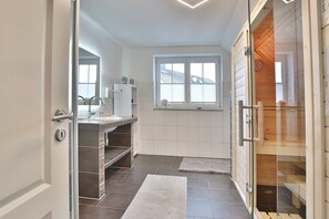 Hair dryer - The Nordic Frisian house (Scharbeutz)