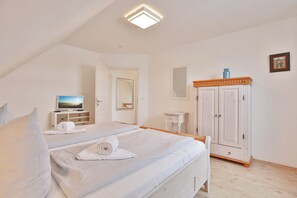 3 bedrooms, iron/ironing board, free WiFi - The Nordic Frisian house (Scharbeutz)