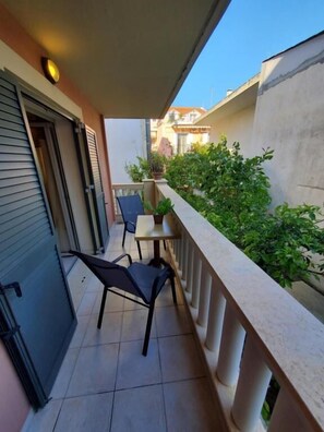 Apartamento, 1 habitación, balcón | Balcón