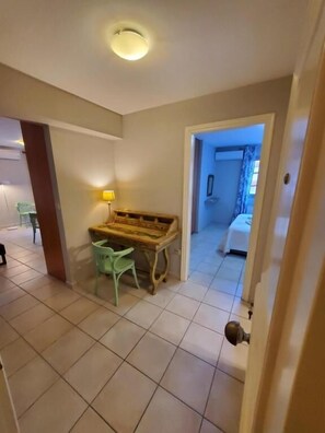 Apartment, 1 Schlafzimmer, Balkon | Wohnbereich