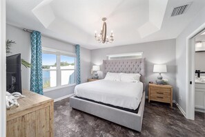 3 chambres, fer et planche à repasser, Wi-Fi gratuit, draps fournis