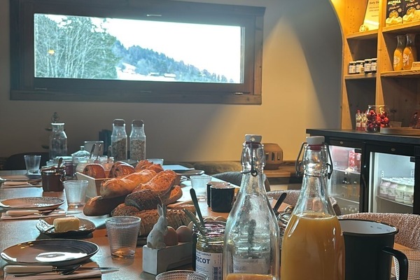 Kontinental frokost hver dag (mot et tillegg)