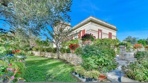Villa - Villa dei Glicini 8 2 Emma Villas (Grottaglie)