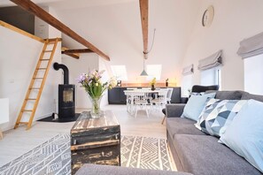 TV, fireplace - Vacation apartment De groode Boben (Streichmühle)