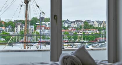 Ferienwohnung "Schiffbrücke"