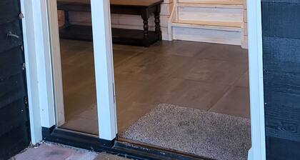 The Black House - Luxurious Holiday Villa in Zeewolde.