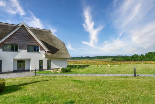 Tannenmeise 20: Studio with a Garden in the Idyllic Village of Wreech on Rügen