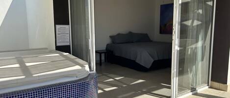 3 habitaciones, tabla de planchar con plancha y wifi gratis