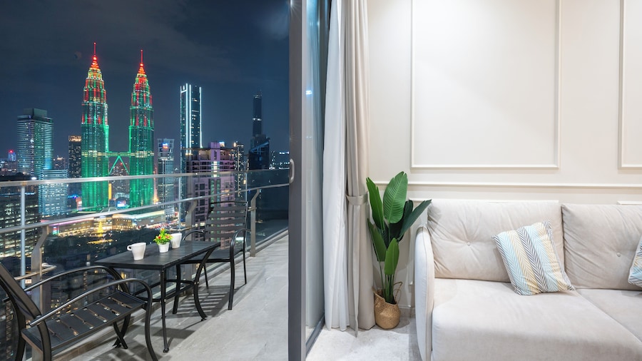 The Manor Suites KLCC by Moonway