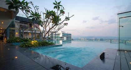 The Manor Suites KLCC by Moonway