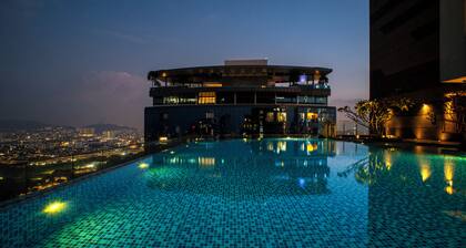 The Manor Suites KLCC by Moonway