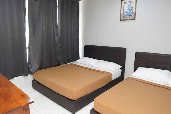 Family Room | Free WiFi