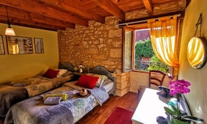 3 camere, ferro/asse da stiro, Wi-Fi gratuito, lenzuola
