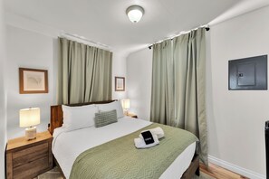2 habitaciones, cuna de viaje, wifi y ropa de cama 