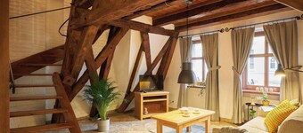 Vincent Old Town Apartments 