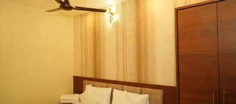 Hotel Shri Kedar Inn