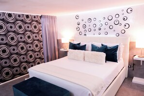 Deluxe Duplex, Harbor View | 1 bedroom, soundproofing, iron/ironing board, free WiFi - A un passo dal Castello Maschio Angioino (Naples)