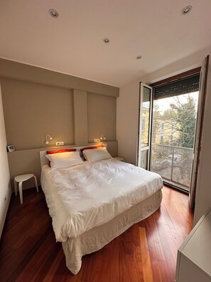 1 Schlafzimmer, Schreibtisch, Bügeleisen/Bügelbrett, WLAN