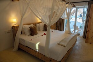 Premium bedding, memory-foam beds, minibar, in-room safe - Eco Mónica - By Cristal Resort (Paje)