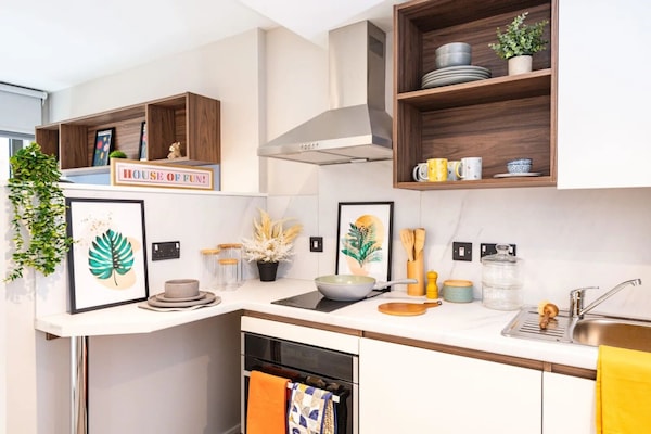 Studio, Non Smoking | Private kitchen