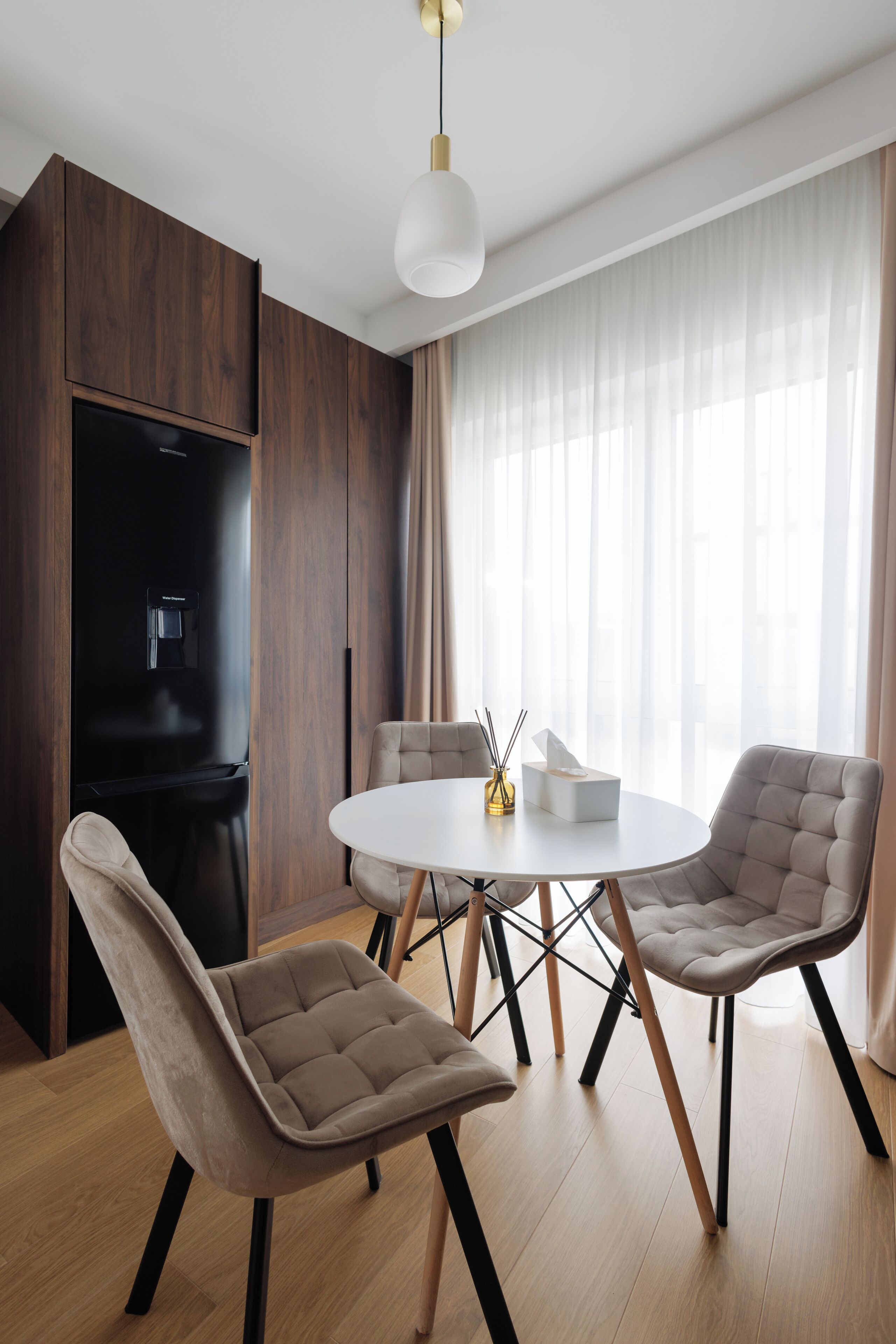 Appartement Confort | Repas dans la chambre