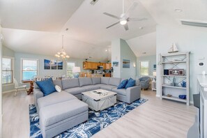 TV, fireplace, DVD player - Parrotdise 7 bedroom home at Ocean Sands (Corolla)