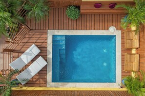 Outdoor pool - Drift Hotels  (Willemstad)