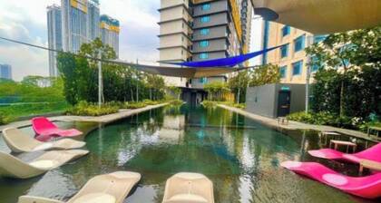 Grand Lumia Suite At Opus Residence