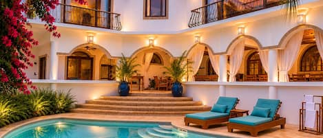Pool