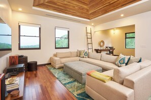 Smart TV, offices