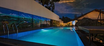 Holidays Garden Resort