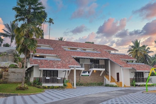 Holidays Garden Resort