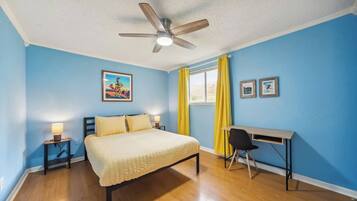 2 bedrooms, desk, iron/ironing board, free WiFi