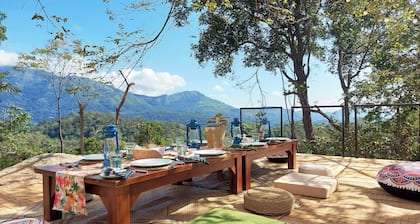 Ella Nine Peaks (Araliya Villa & The Club House)