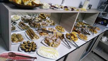 Habitación doble estándar | Escritorio, espacio para trabajar con laptop y insonorización