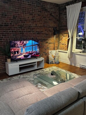 Living area - Adorable Loft in the Old Montreal  (Montreal)