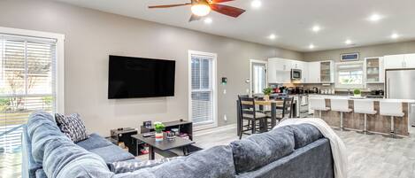 House (3 Bedrooms) | Front of property