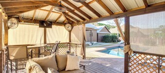 Private Pool & Game Room: Home Near Savannah