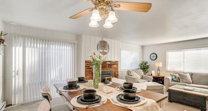 11 Mi to Burney Falls: Charming Home w/ Fireplace