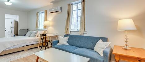 Apartment (0 Bedroom) | Front of property