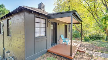 Apartment (0 Bedroom) | Interior