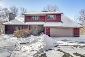 Talo (4 Bedrooms) | Sisätilat