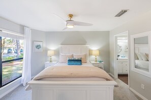 2 chambres, fer et planche Ă repasser, Wi-Fi gratuit, draps fournis
